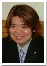 ��\������В��F�|���q��